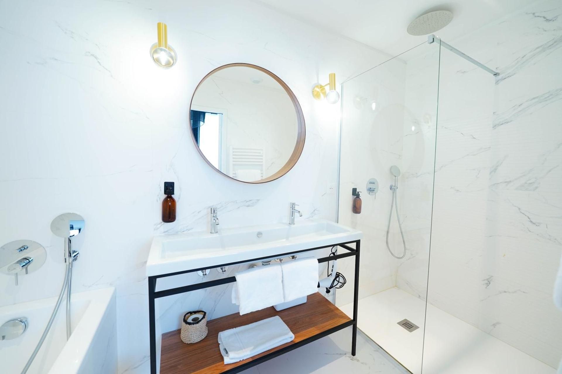 Duplex Quadruple Room