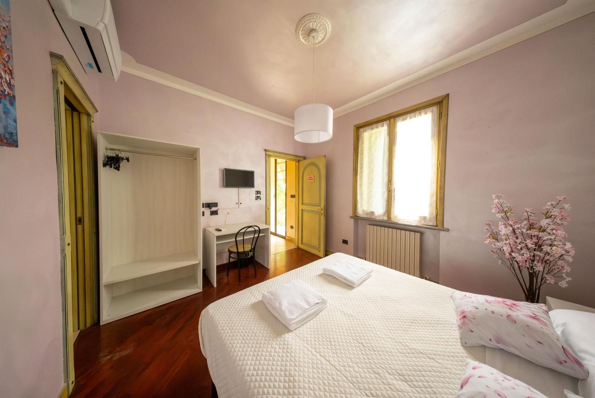 Quadruple Room with Bathroom