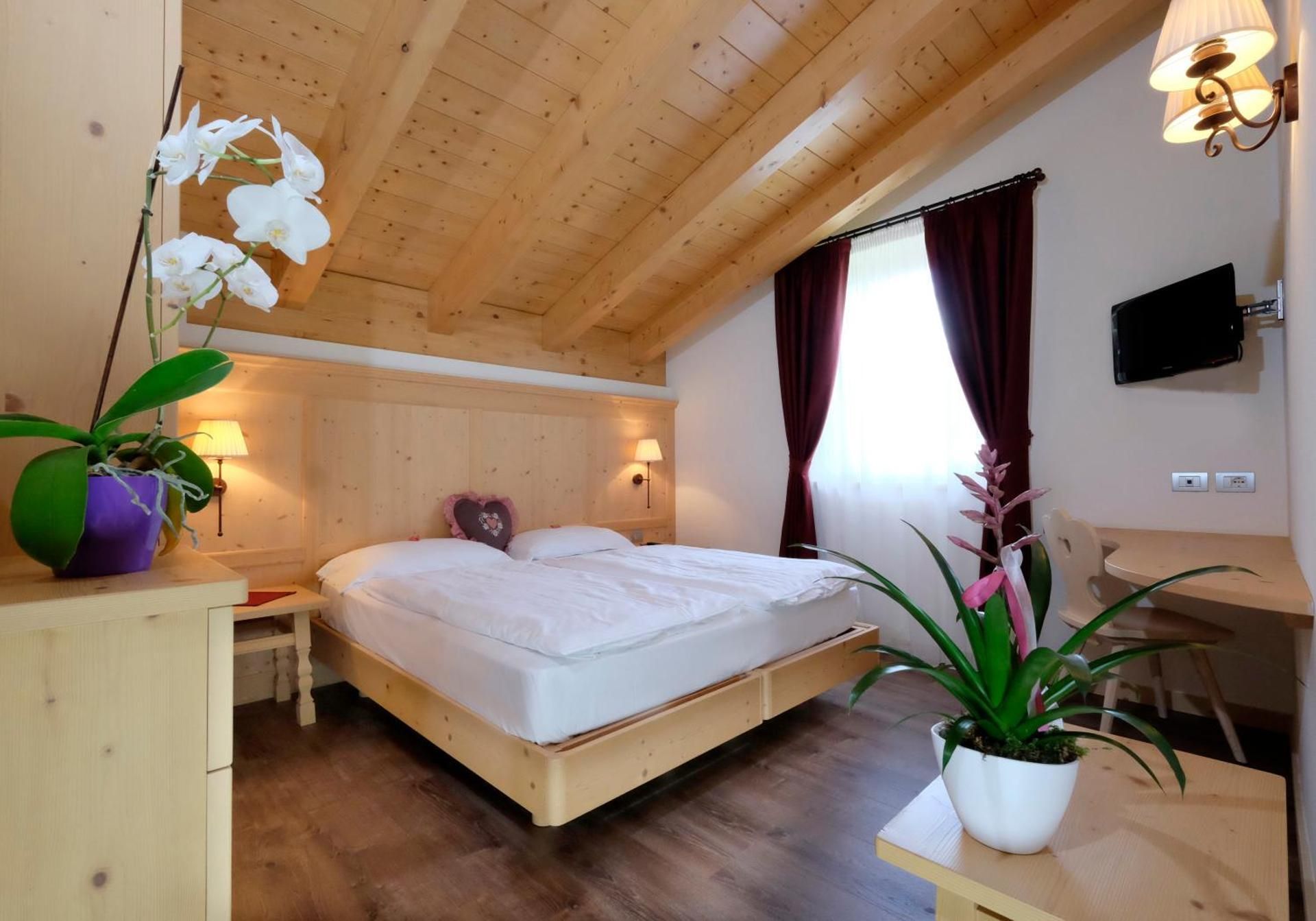 Superior One-Bedroom Apartment