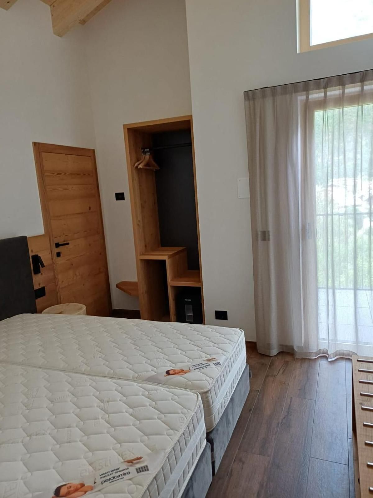Double or Twin Room with Private Bathroom
