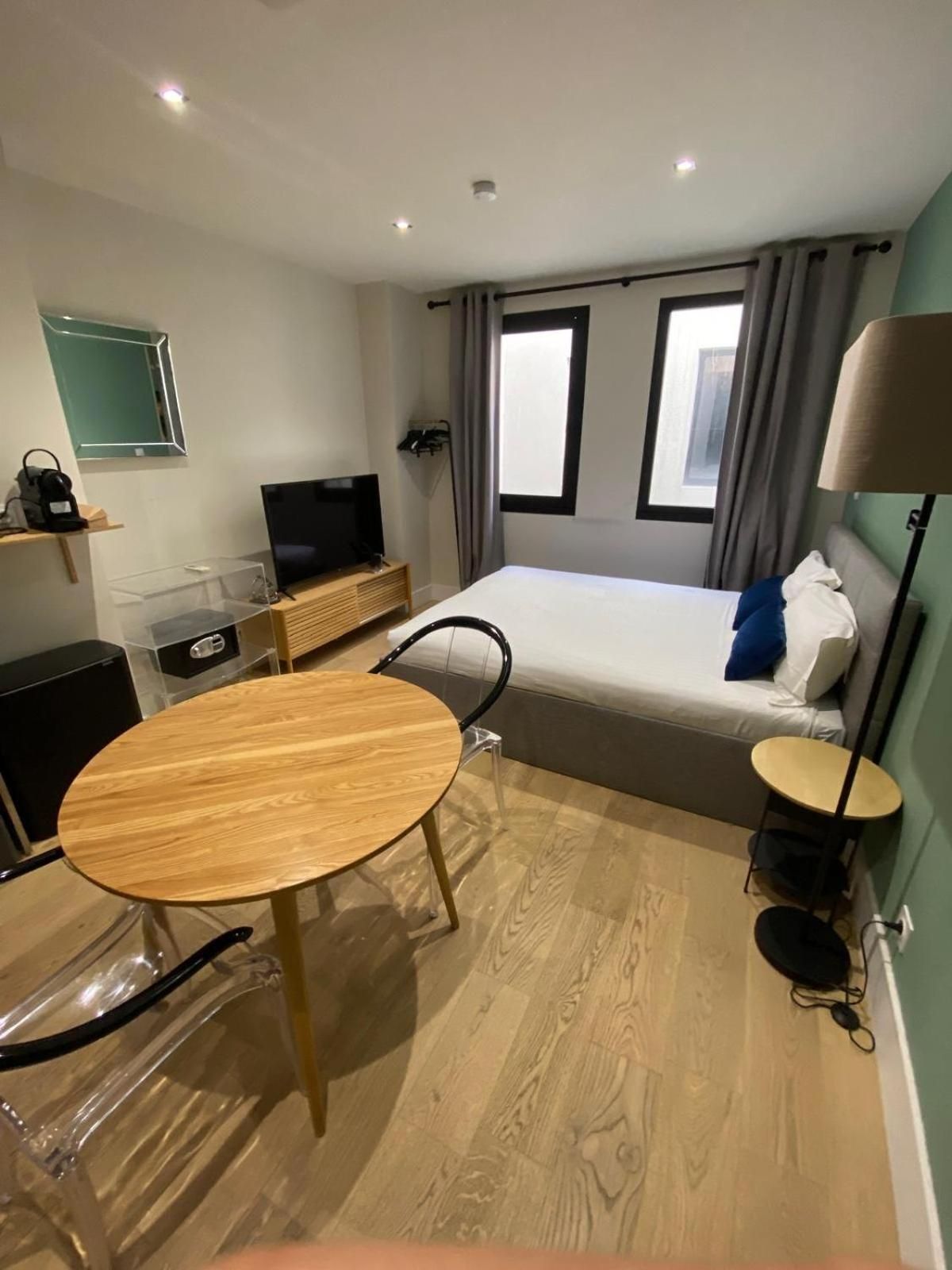 Appartements Emile Fourcand -Your Bordeaux Home Studio