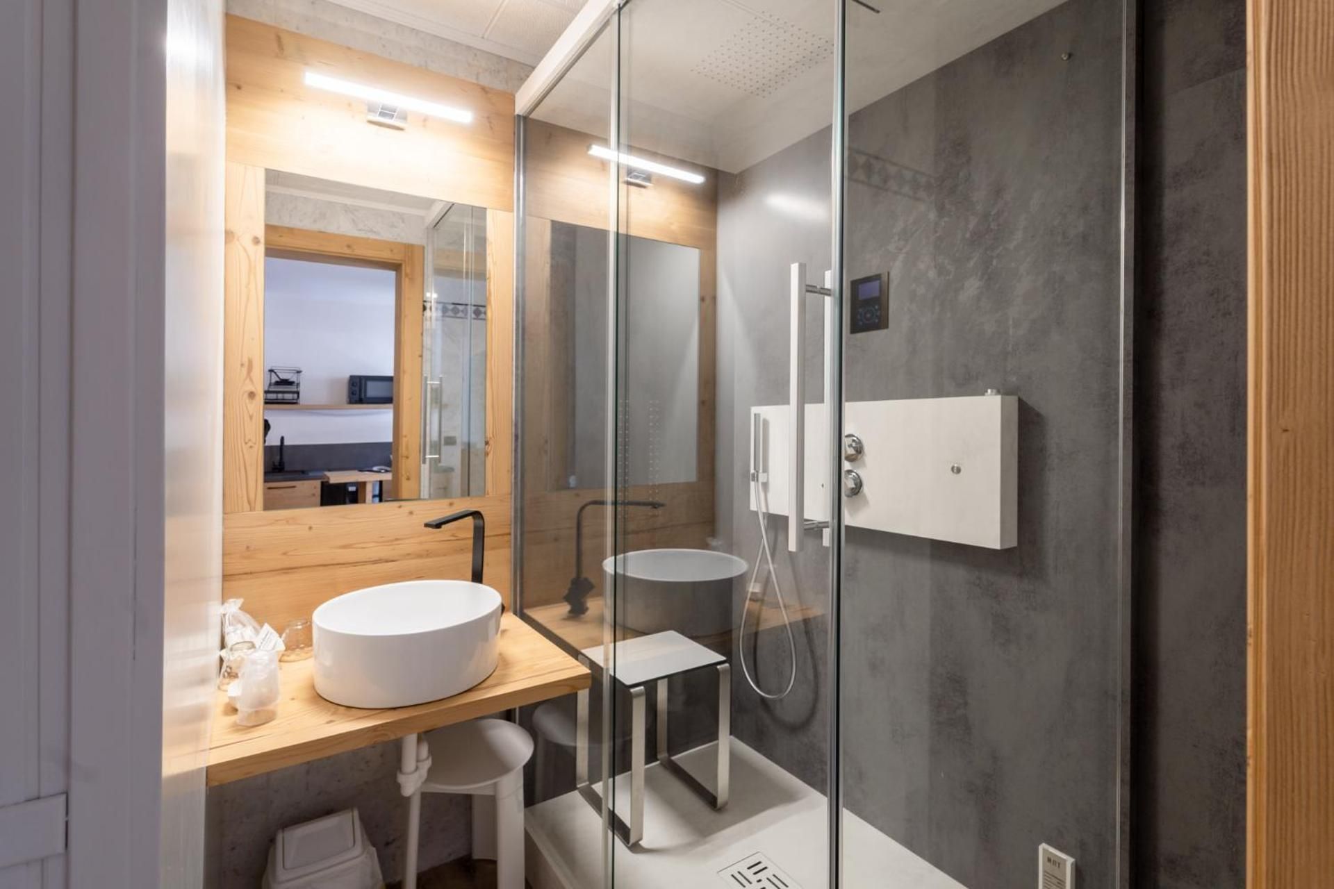 Superior Suite with Spa