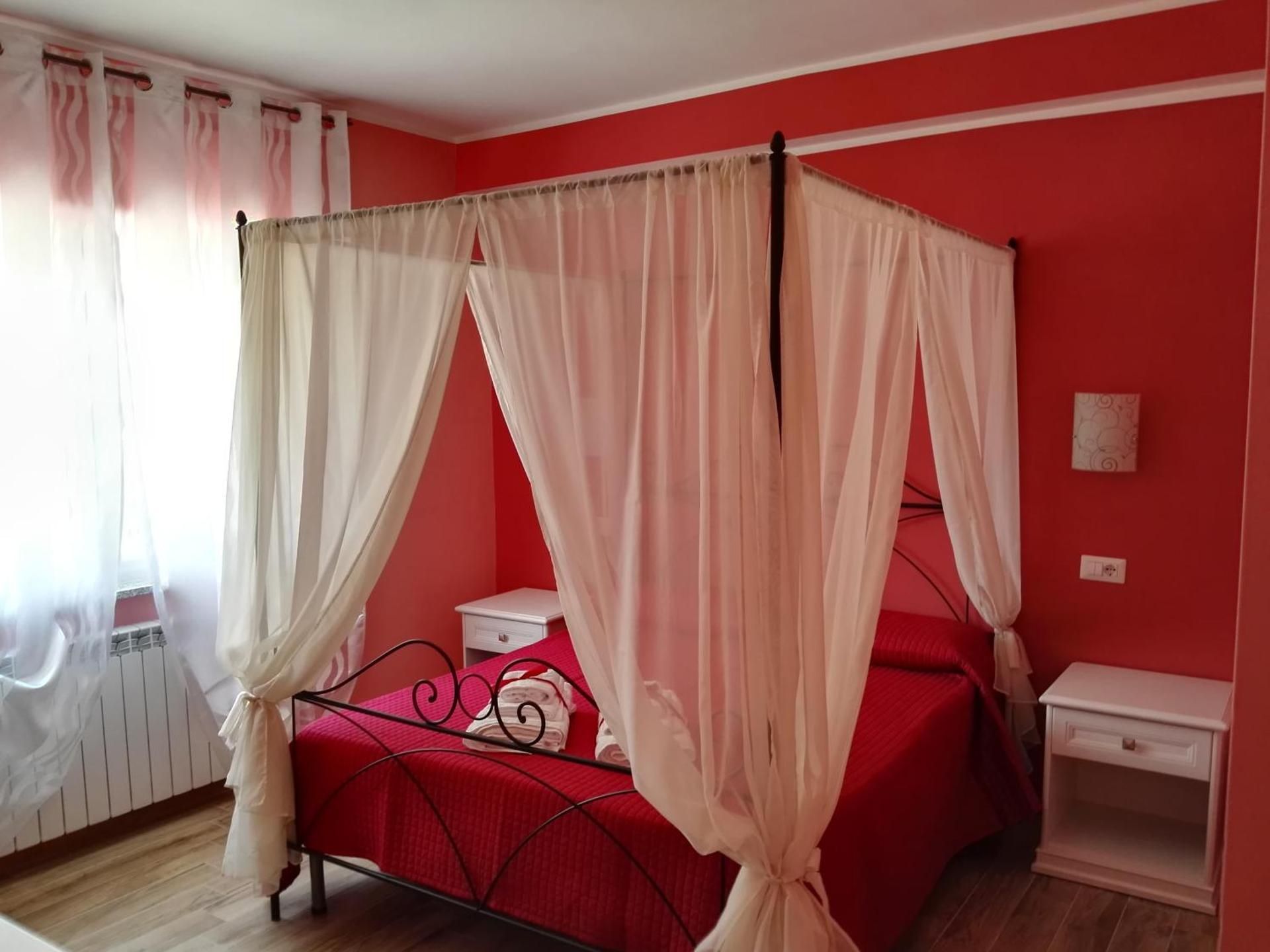 King Room with Mountain View