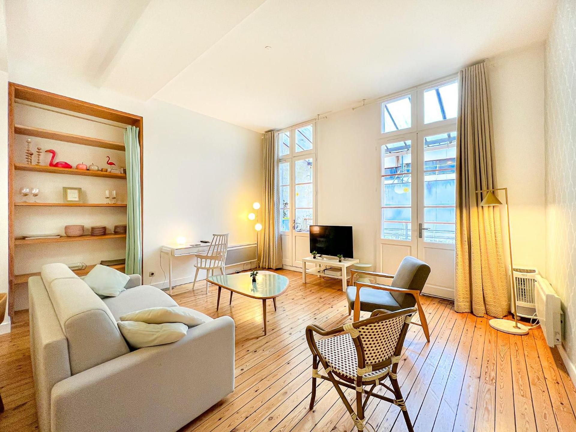 Apartment with Terrace