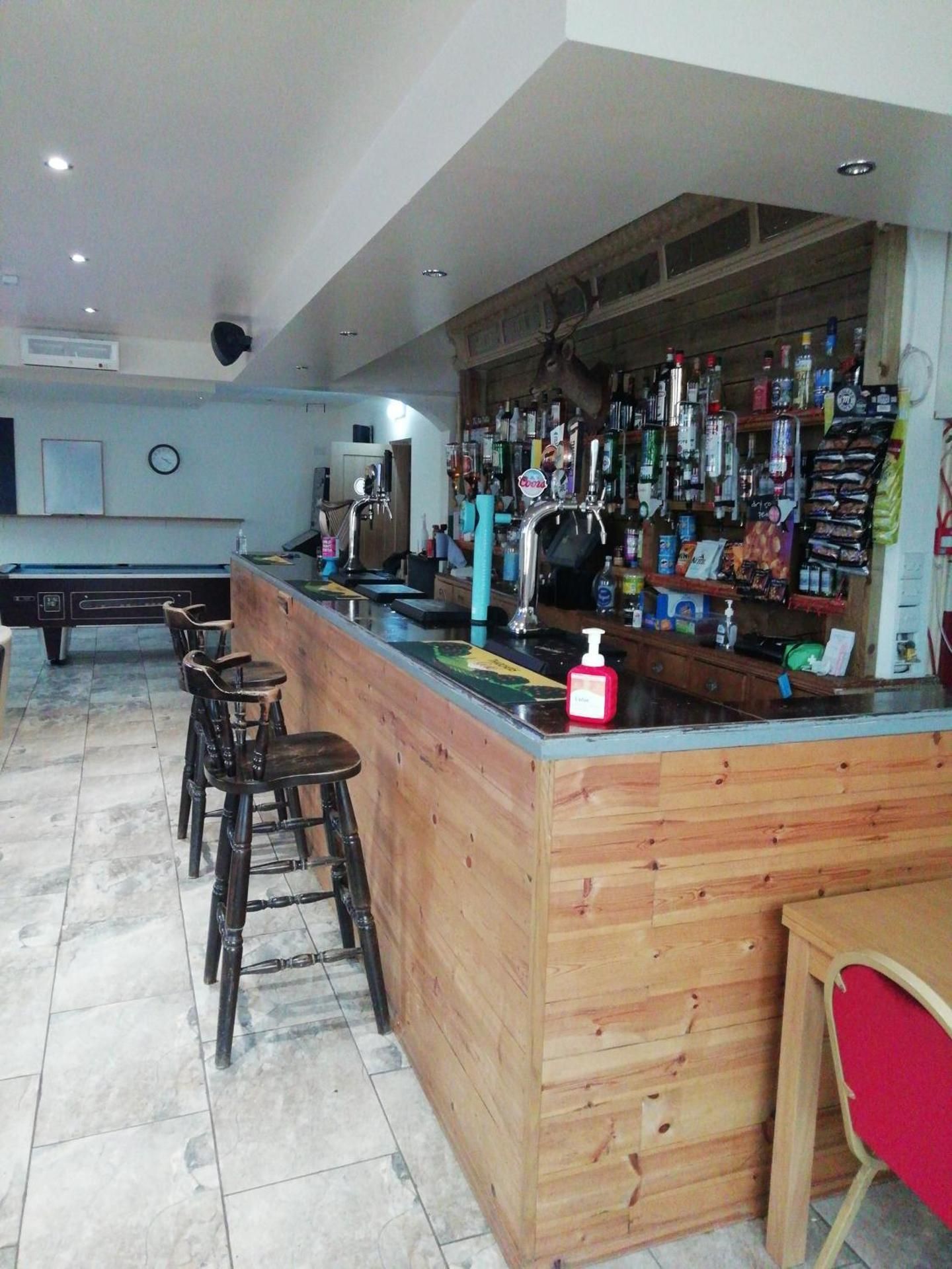 bar/lounge