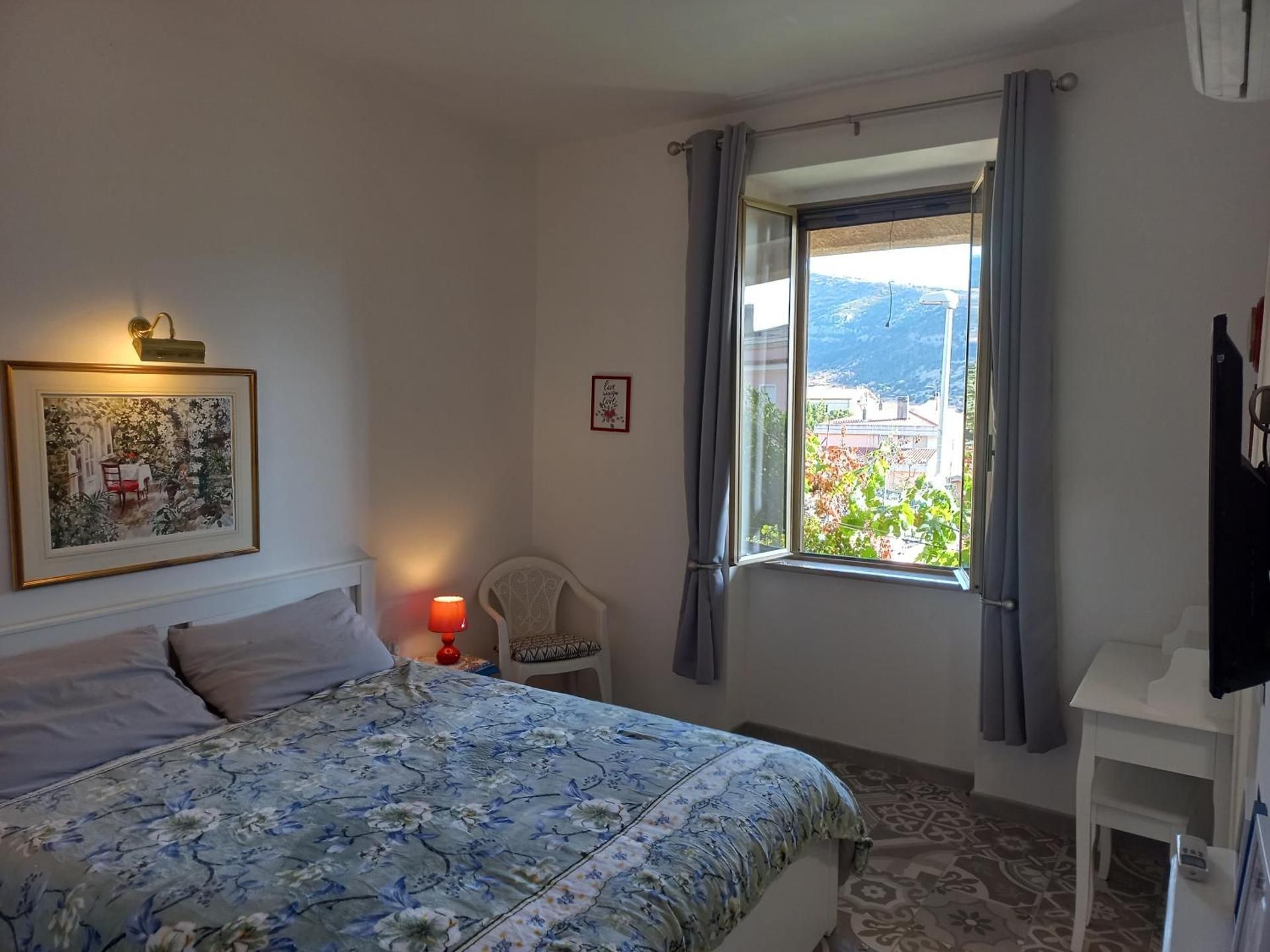 King Room with Pool View