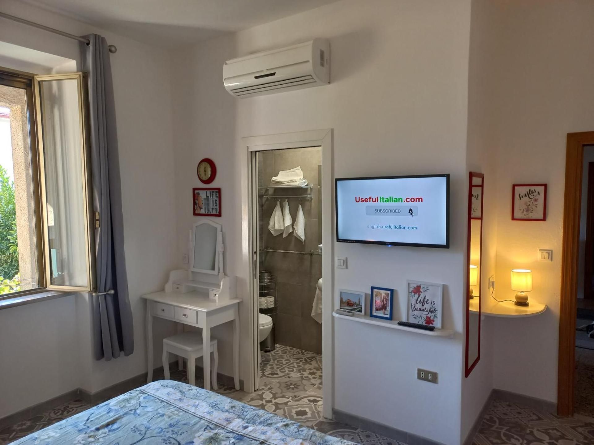 King Room with Pool View