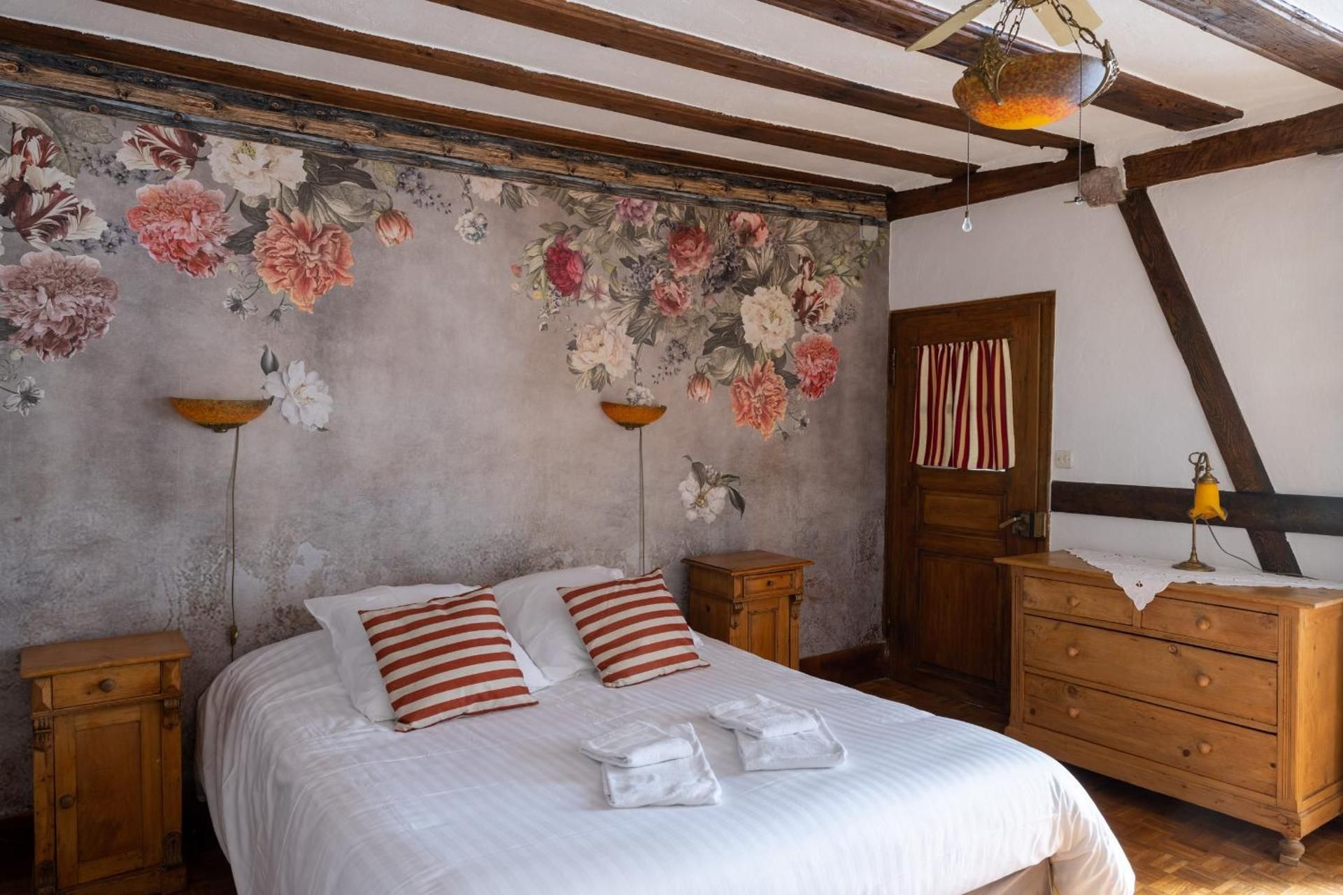 Double Room with Private External Bathroom