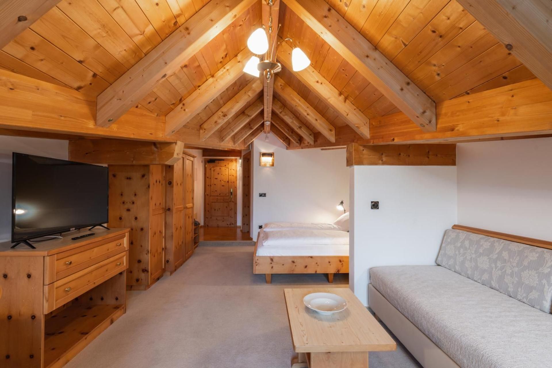 Double Room with Mountain View