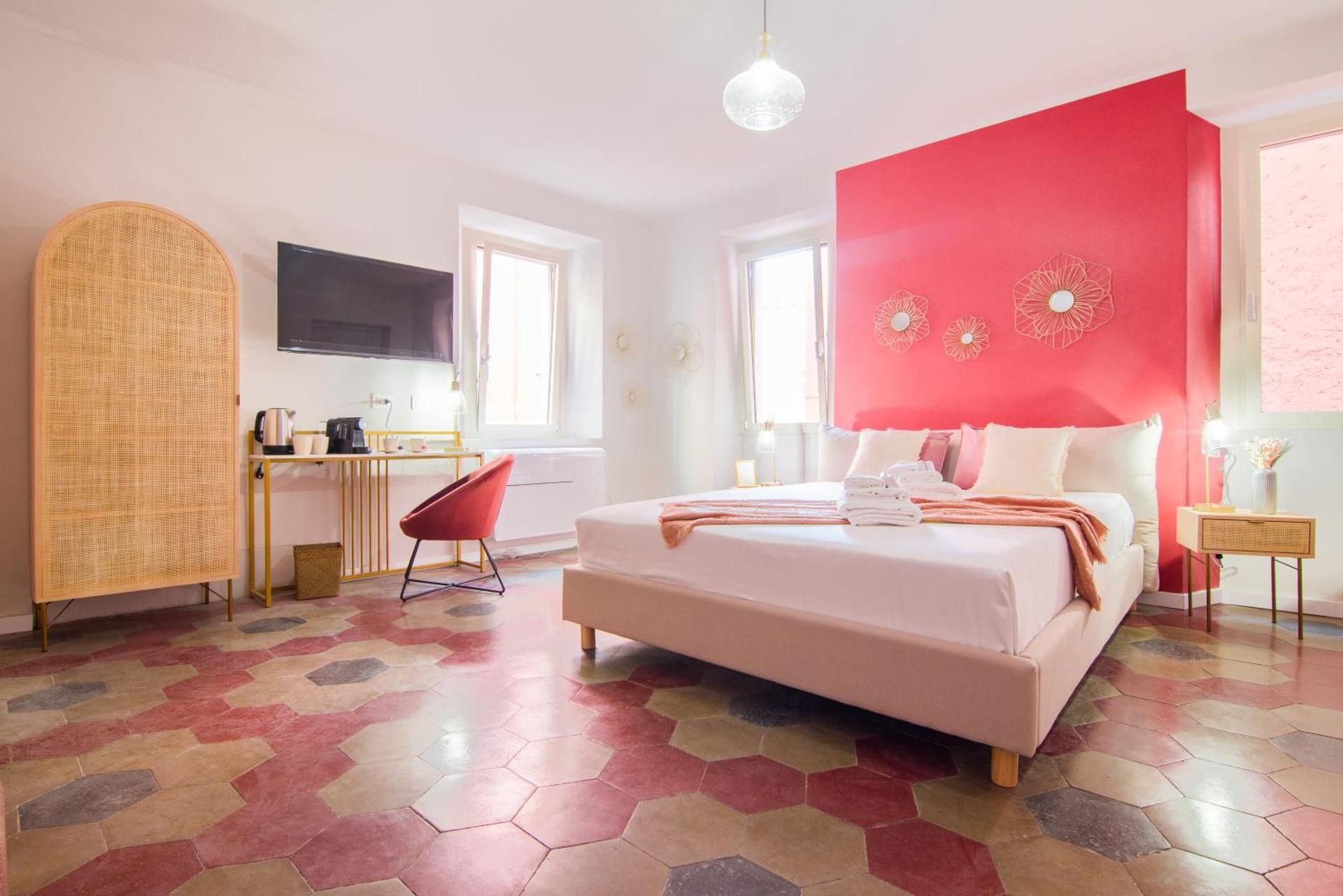 Deluxe Double Room with Extra Bed