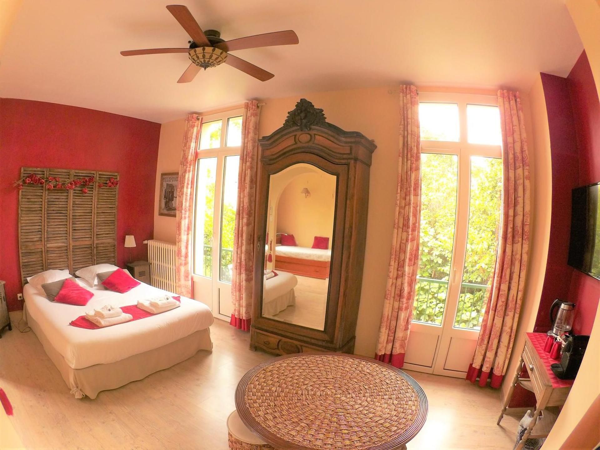 Quadruple Room with Terrace