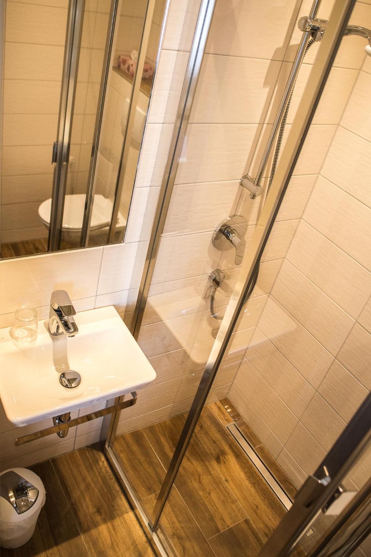 Single Room with Bathroom