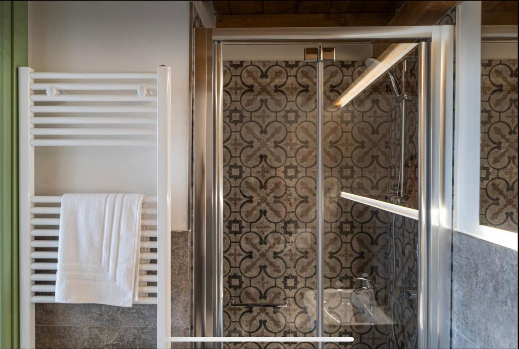 Triple Room with Private Bathroom