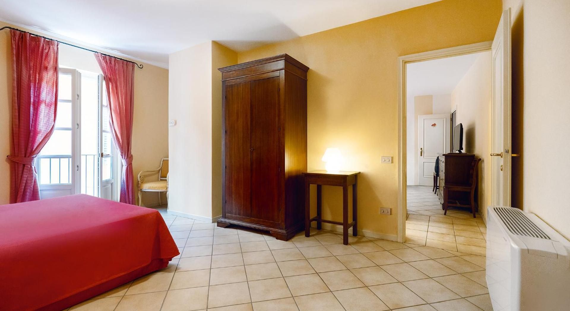 Standard Apartment