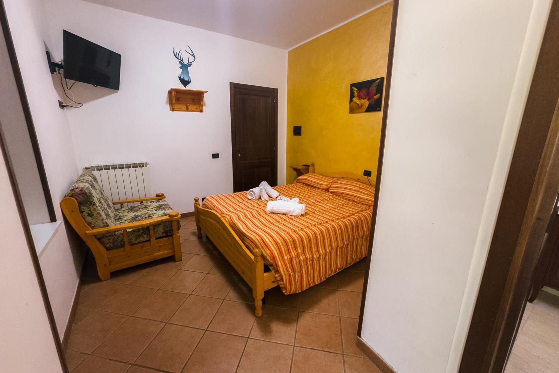 Double Room with Private Bathroom
