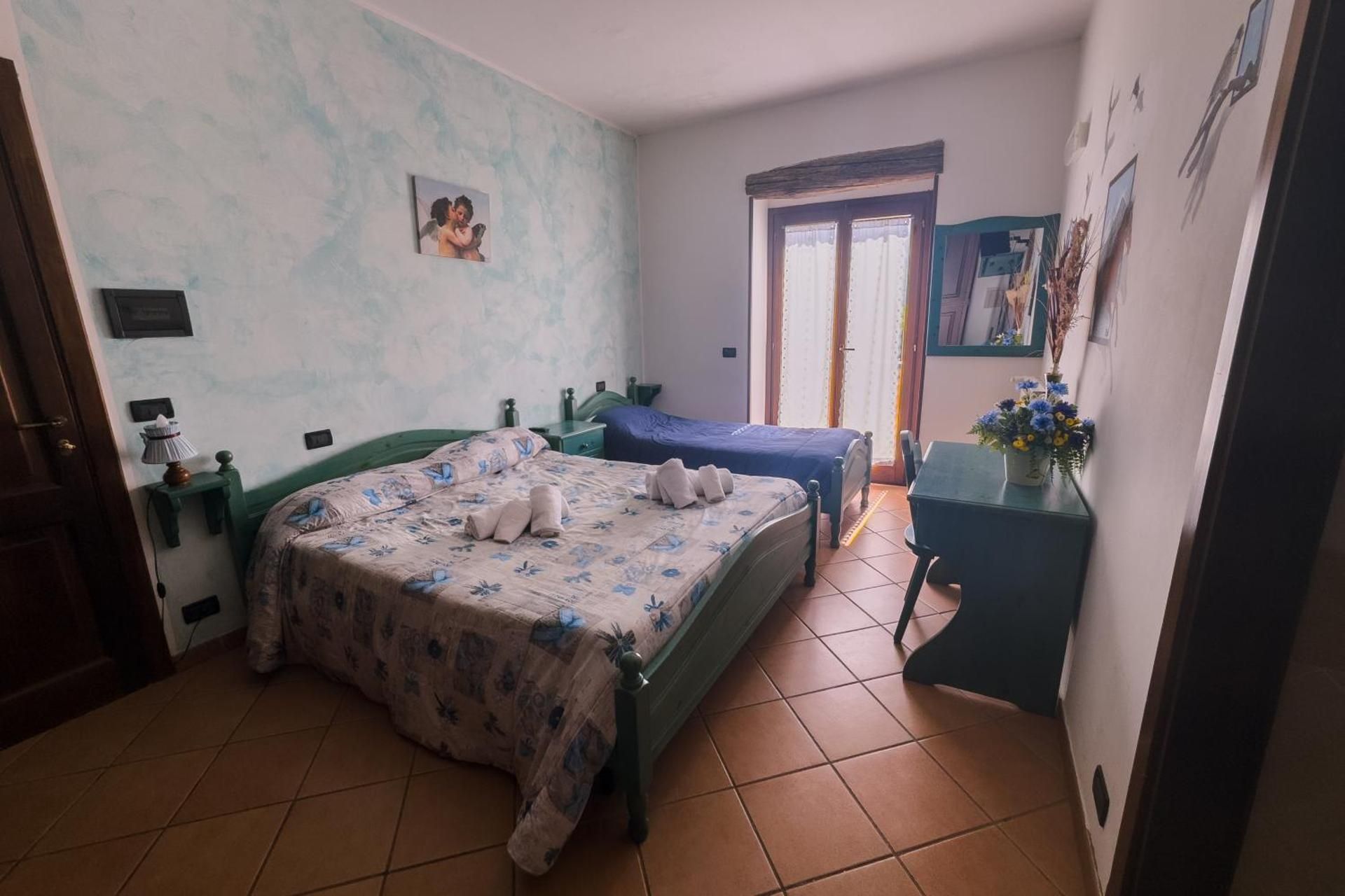 Triple Room with Private Bathroom