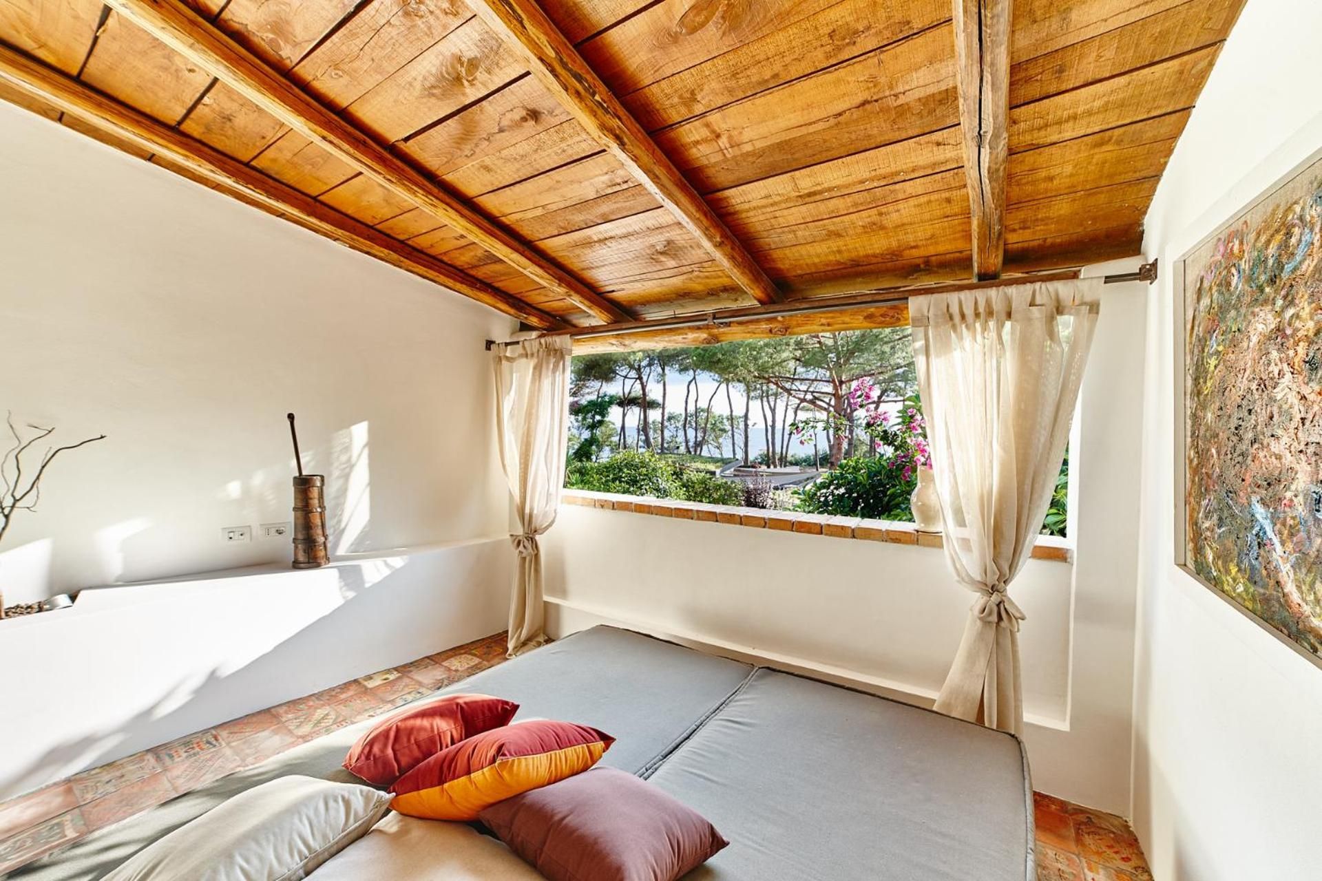 Suite with Sea View