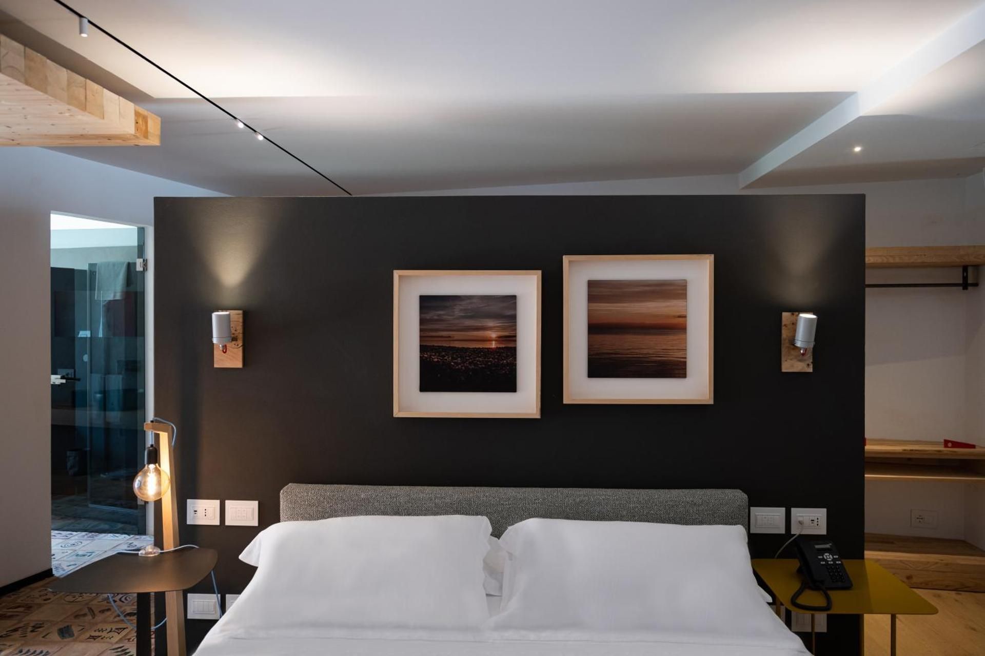 One-Bedroom Suite with Private Pool