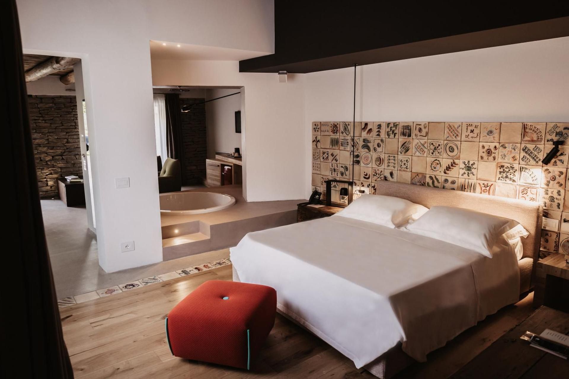 Superior Suite (2 Adults + 1 Child)
