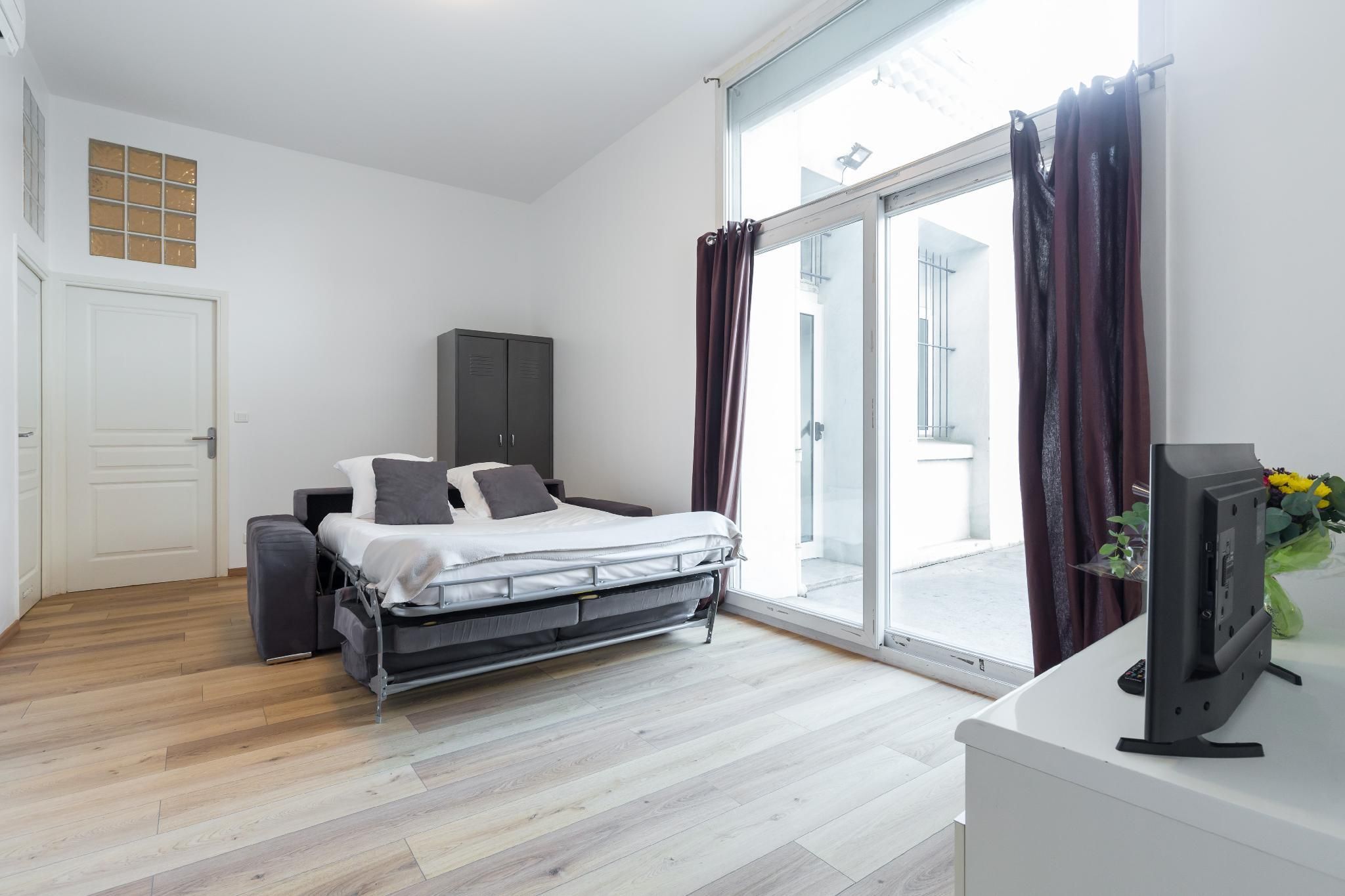 Florella Marceau Residence 2 Bedroom Apartment