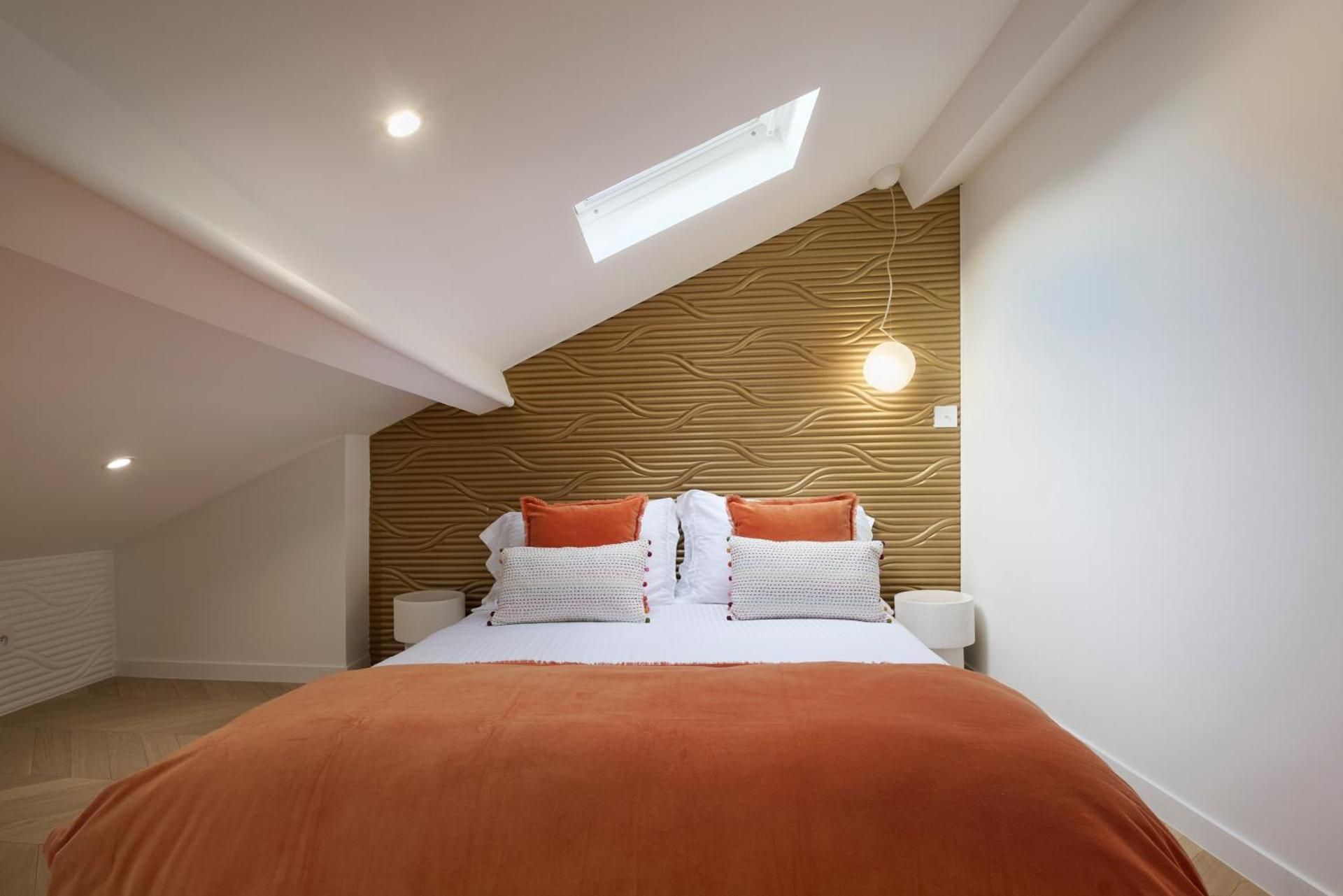 Le XV Cannes One-Bedroom Apartment with Spa Bath