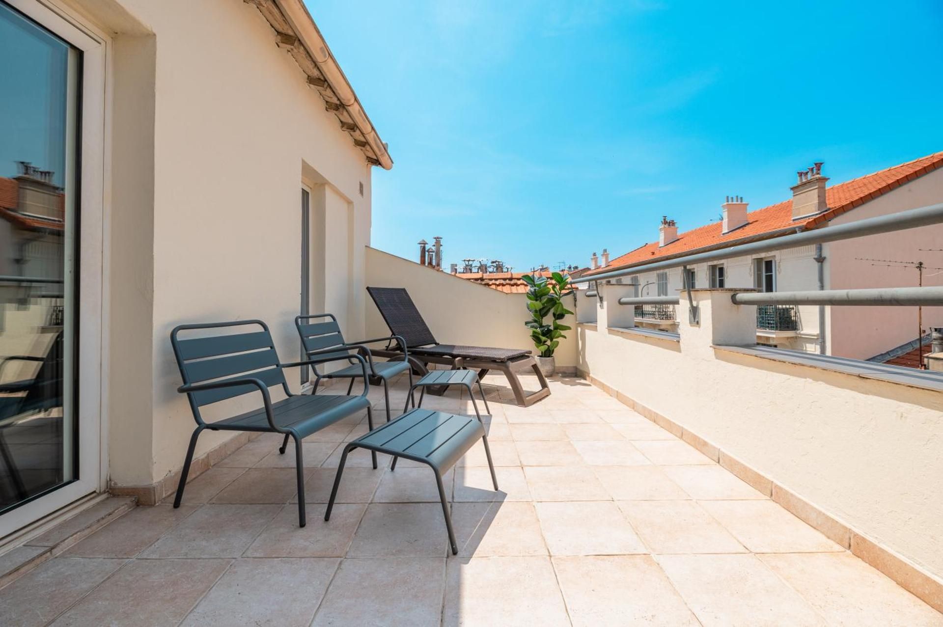 Hotel Hoche Superior Double Room with Terrace 2