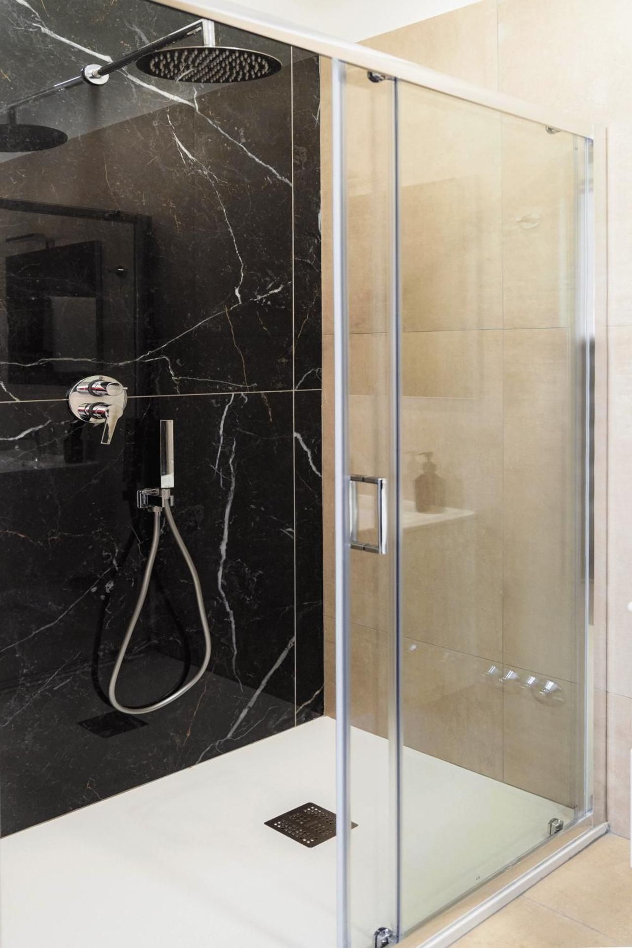 Art Boutique Rooms Triple Standard 3