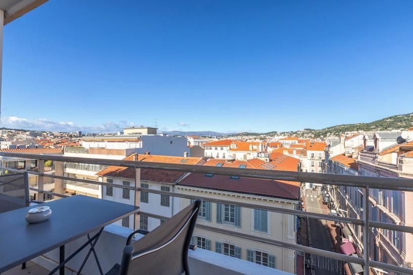 City view Studio with Terrace 6