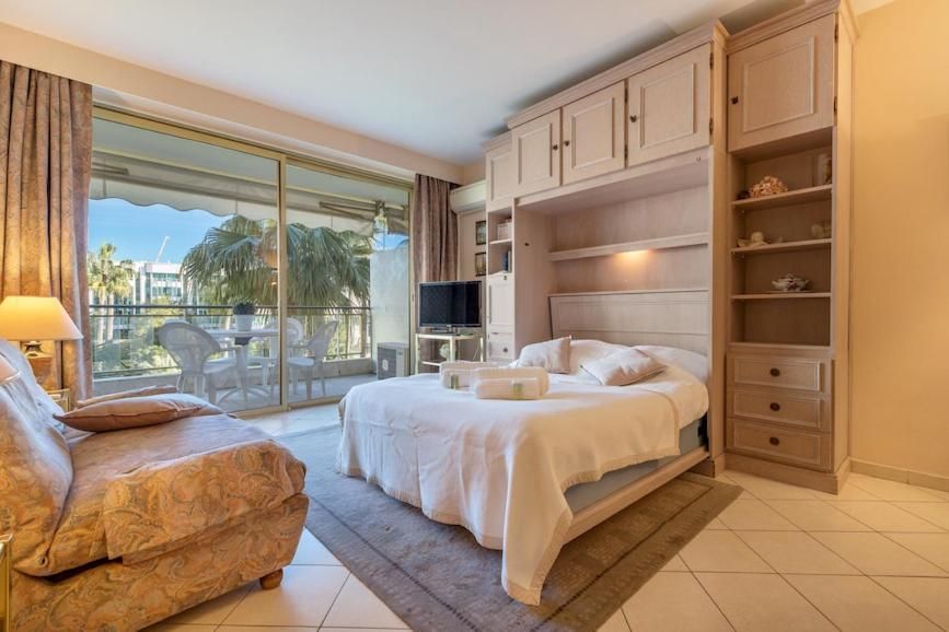 Sea view Studio with Terrace 1