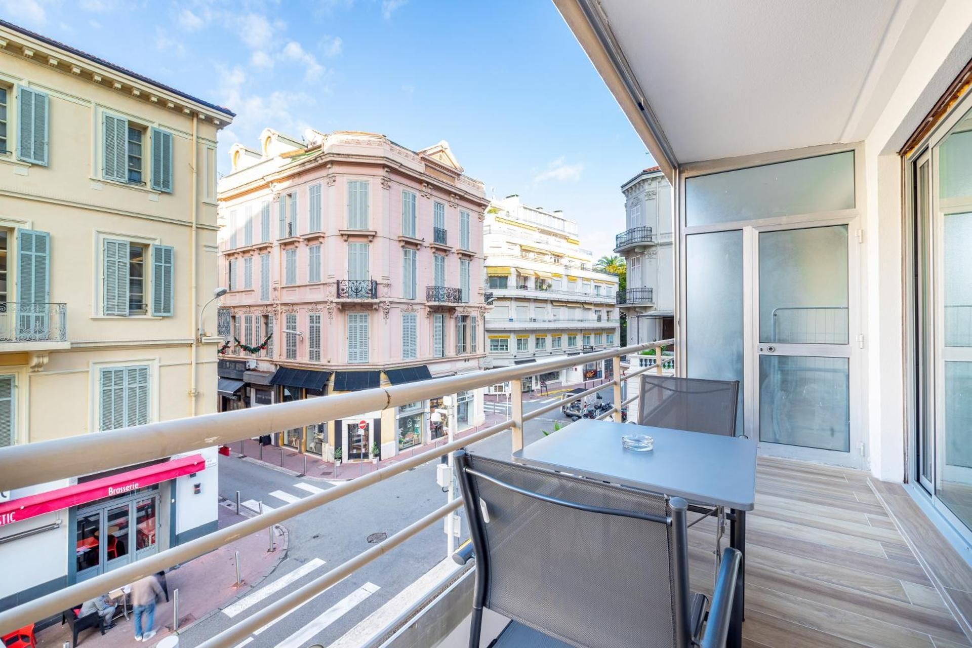 City view Studio with Terrace 11