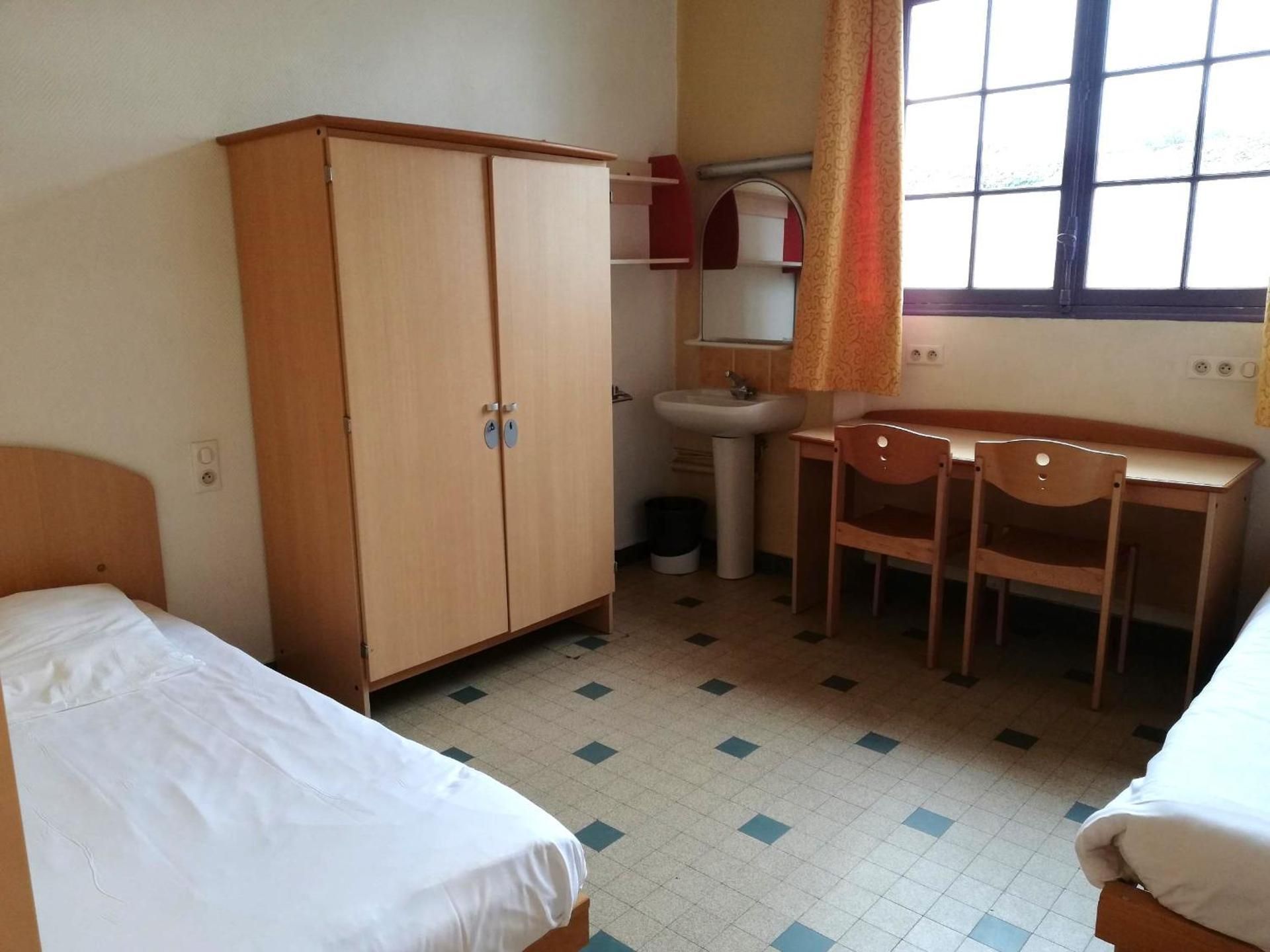 Campus Santa Maria Double Room with Shared Bathroom