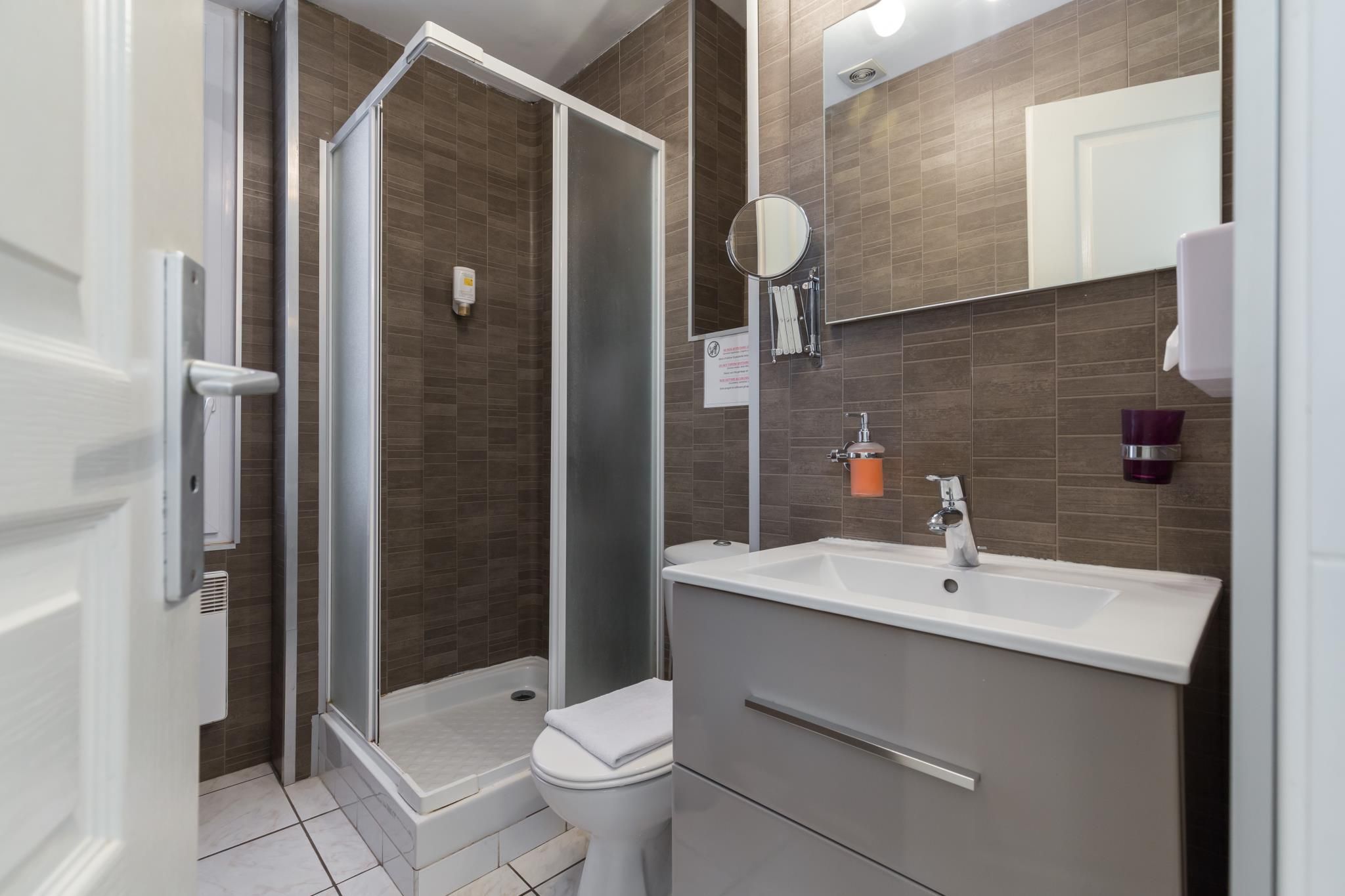 Florella Clemenceau Residence Superior One-Bedroom Apartment