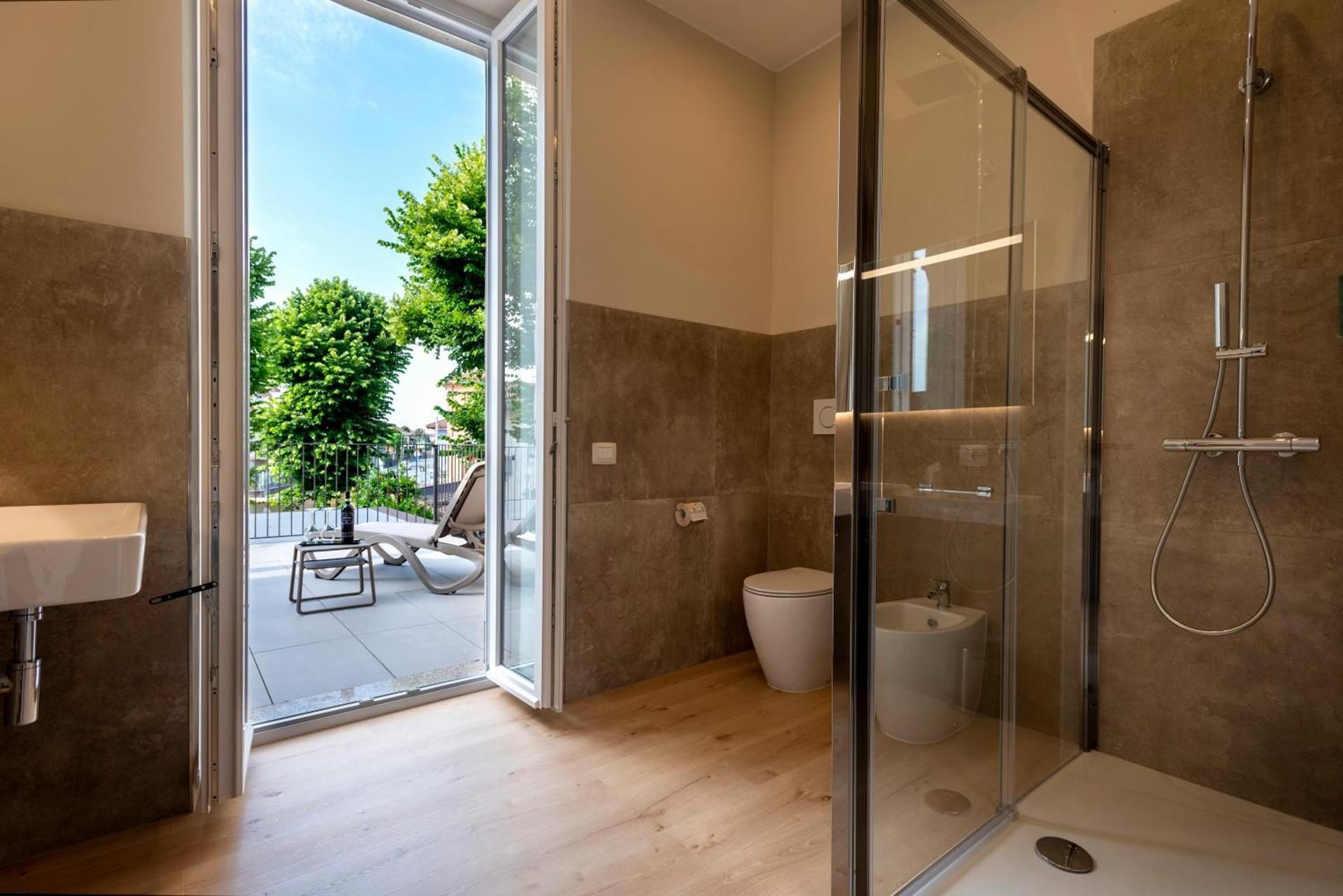 VILLA BERNASCONI Double Room with Terrace 3