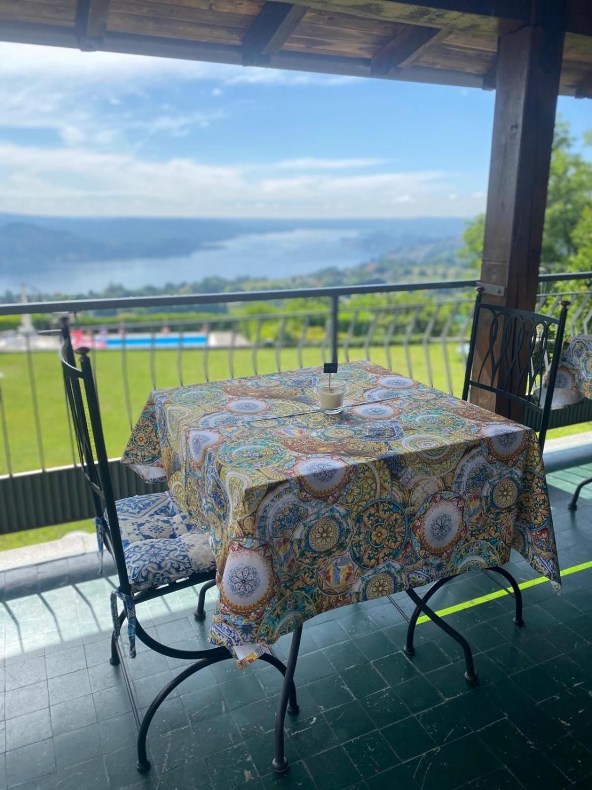 Double Room with Lake View