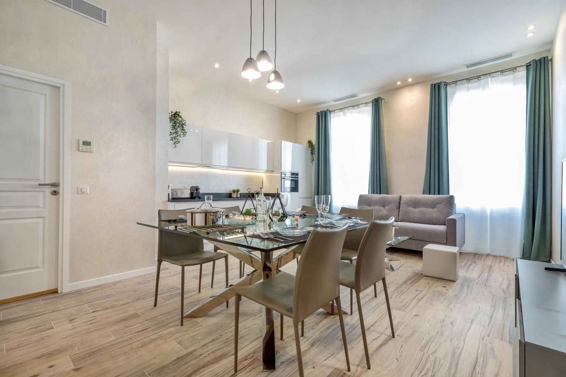 Residence Montaigne - Luxurious - 350m Palais - LRA Cannes