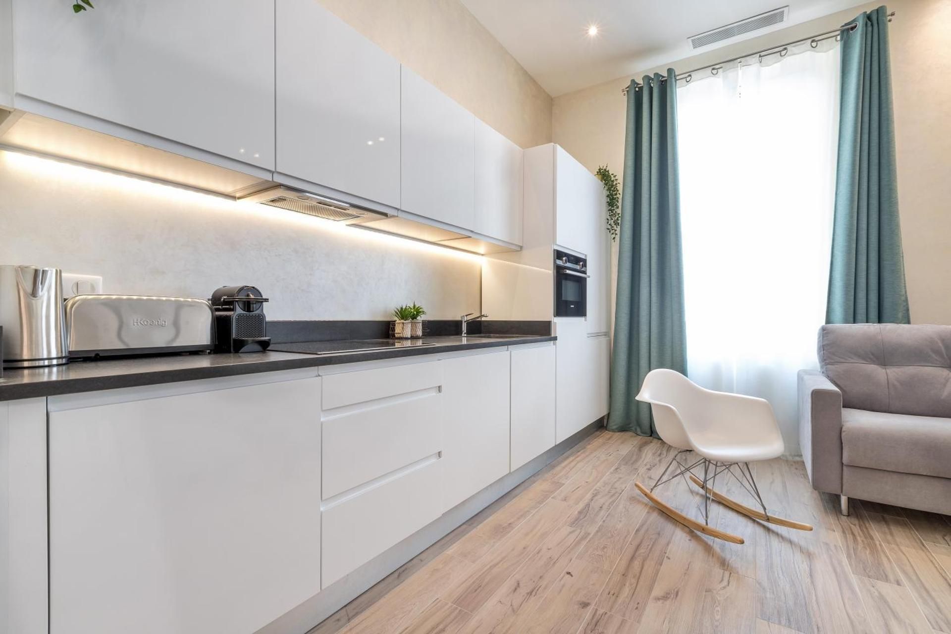 BALZAC - Three-Bedroom Apartment with sofa bed