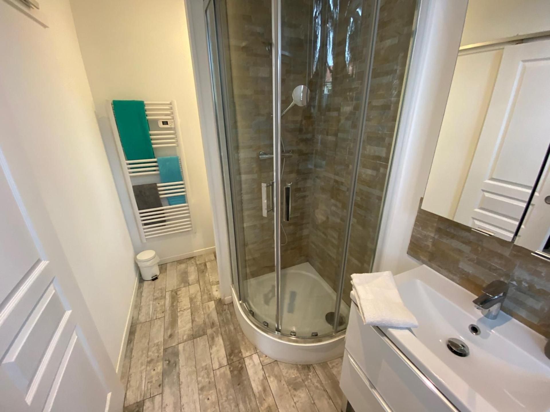 Atelier & Galerie Studio Apartment 3