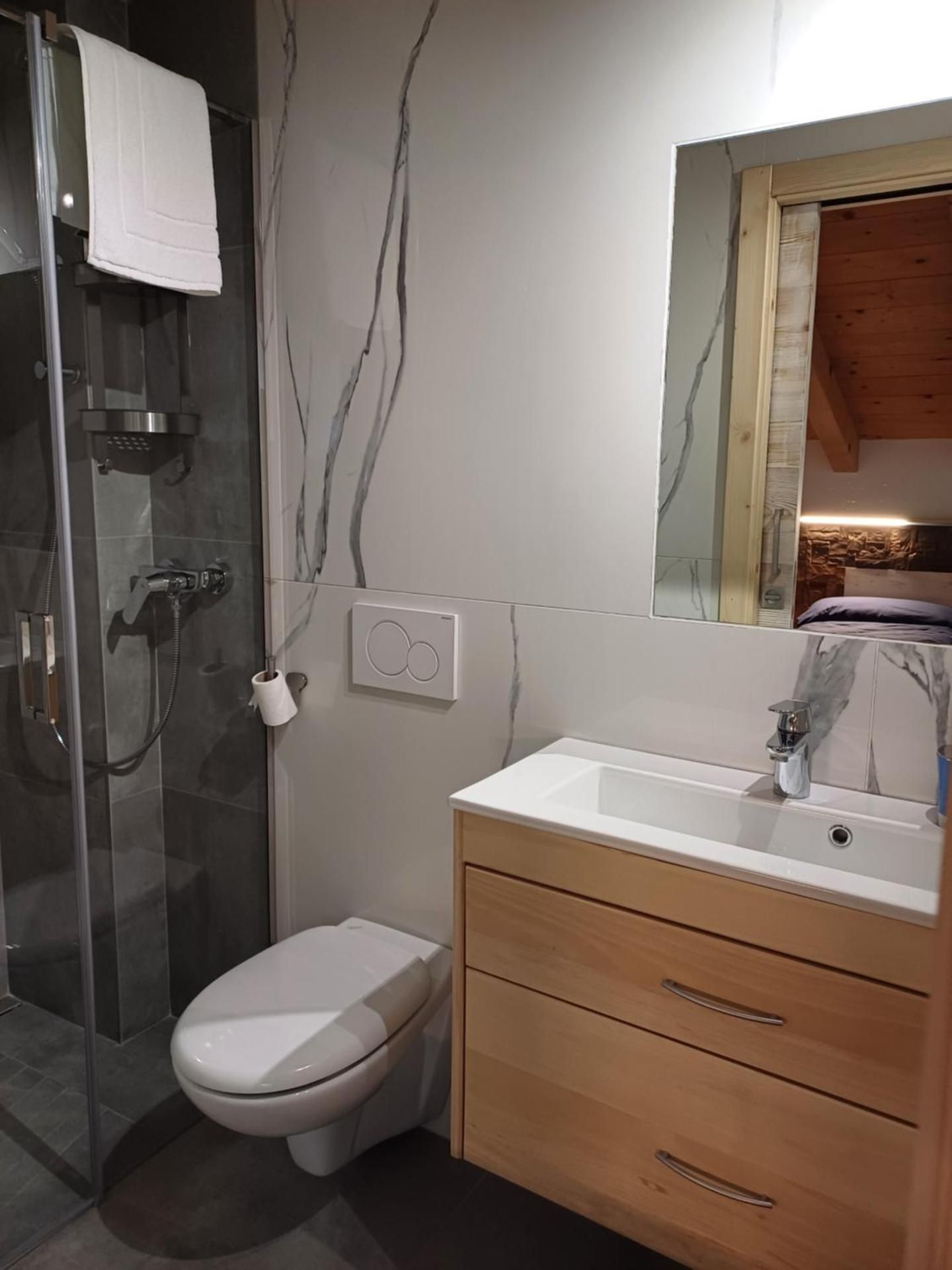 Double Room with Private Bathroom