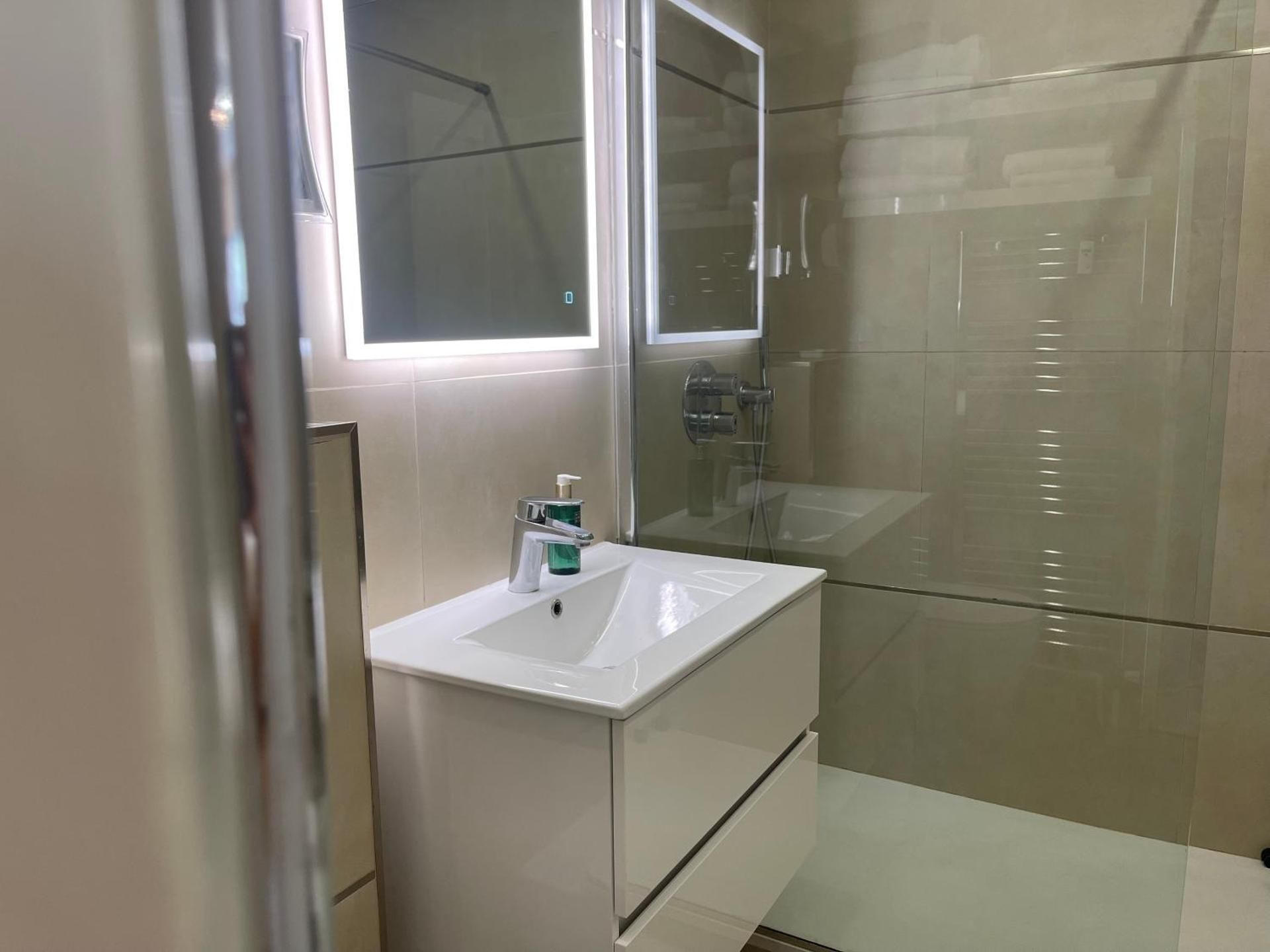 Two-Bedroom Apartment Mireille d'arc