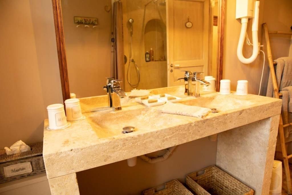Standard Double Room with Shared Bathroom