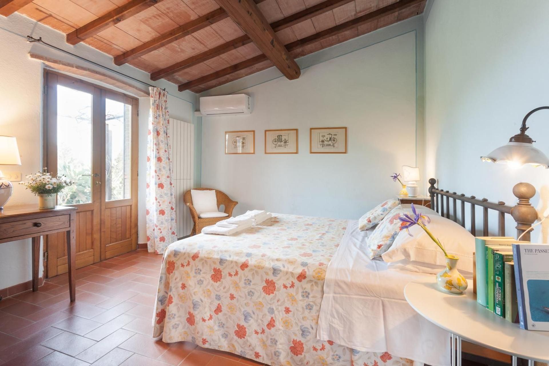 Classic Double Room with Garden View
