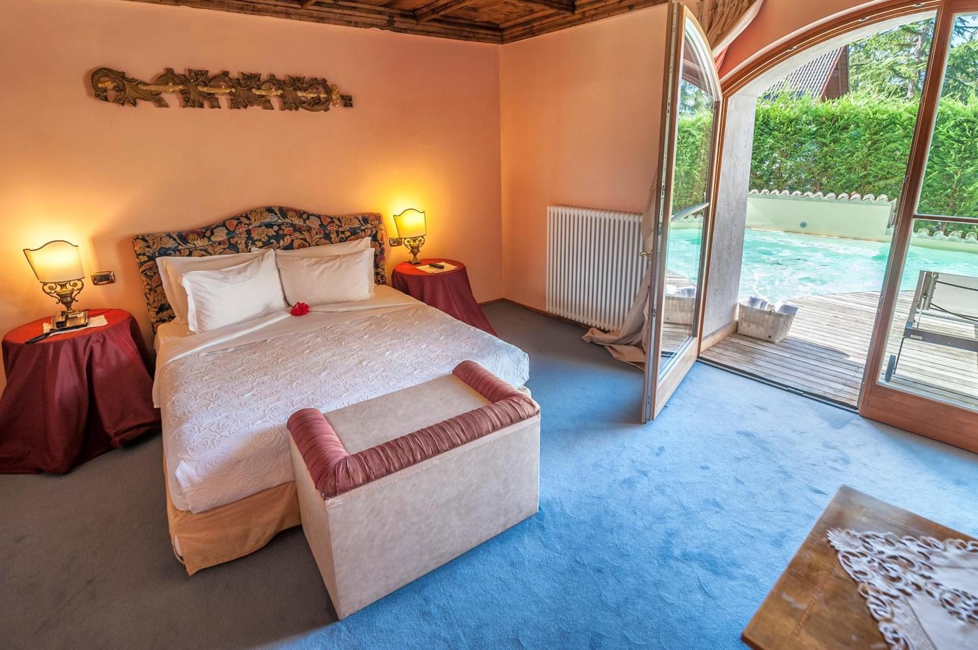 Double Room with Pool View