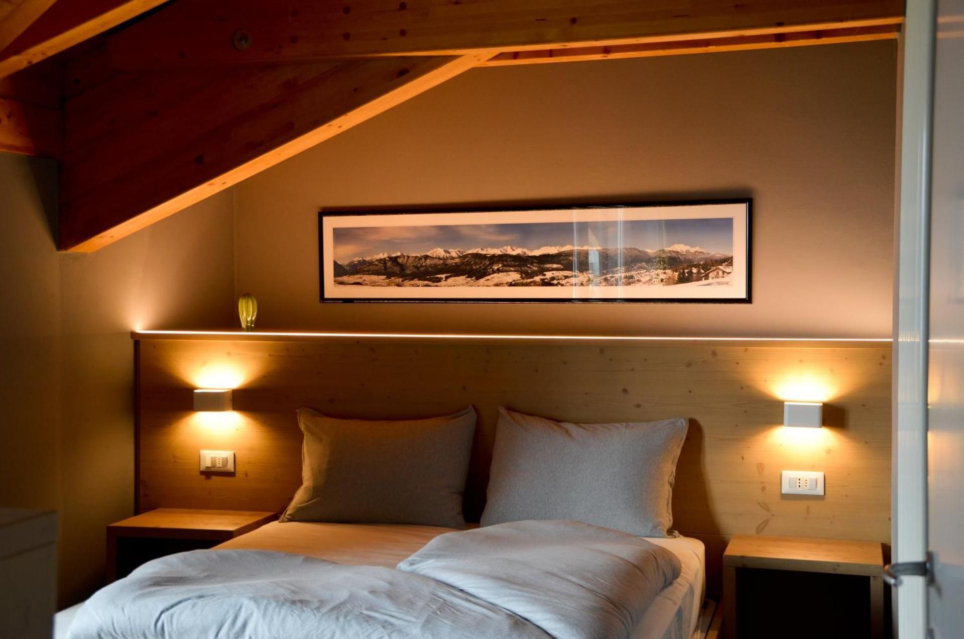 Family Room with Mountain View