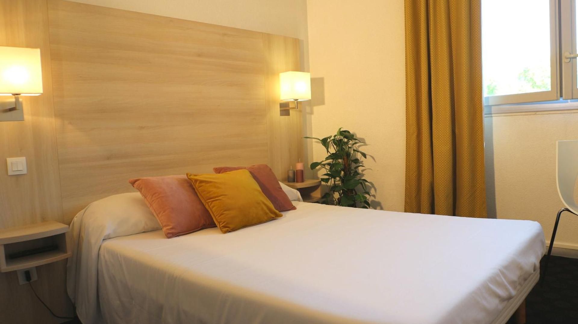 Classic Double Room