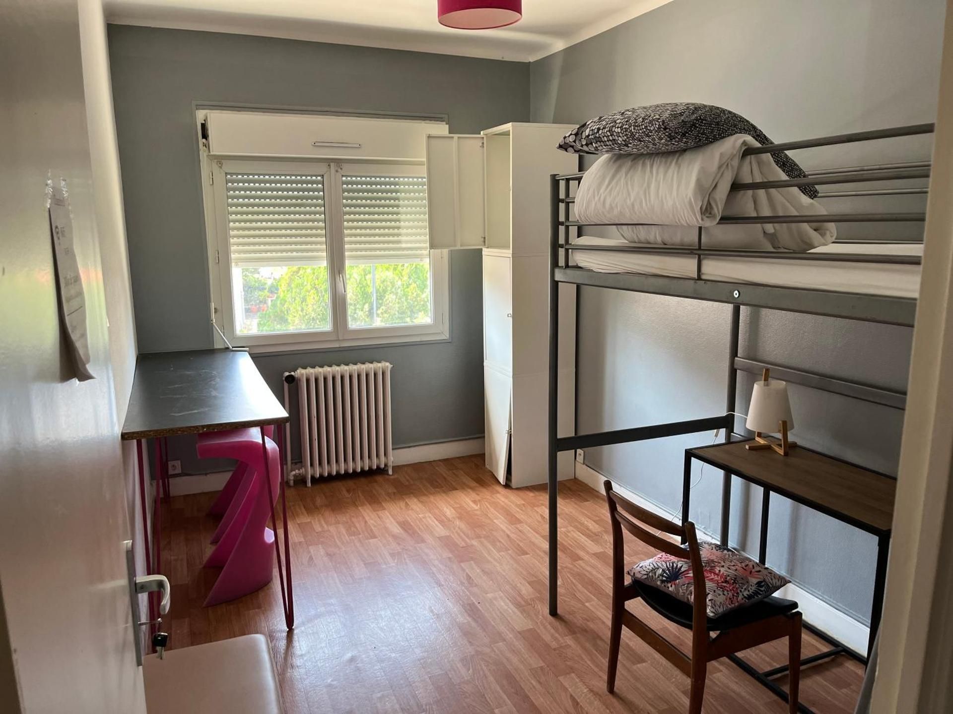 Single Room with Shared Shower and Toilet