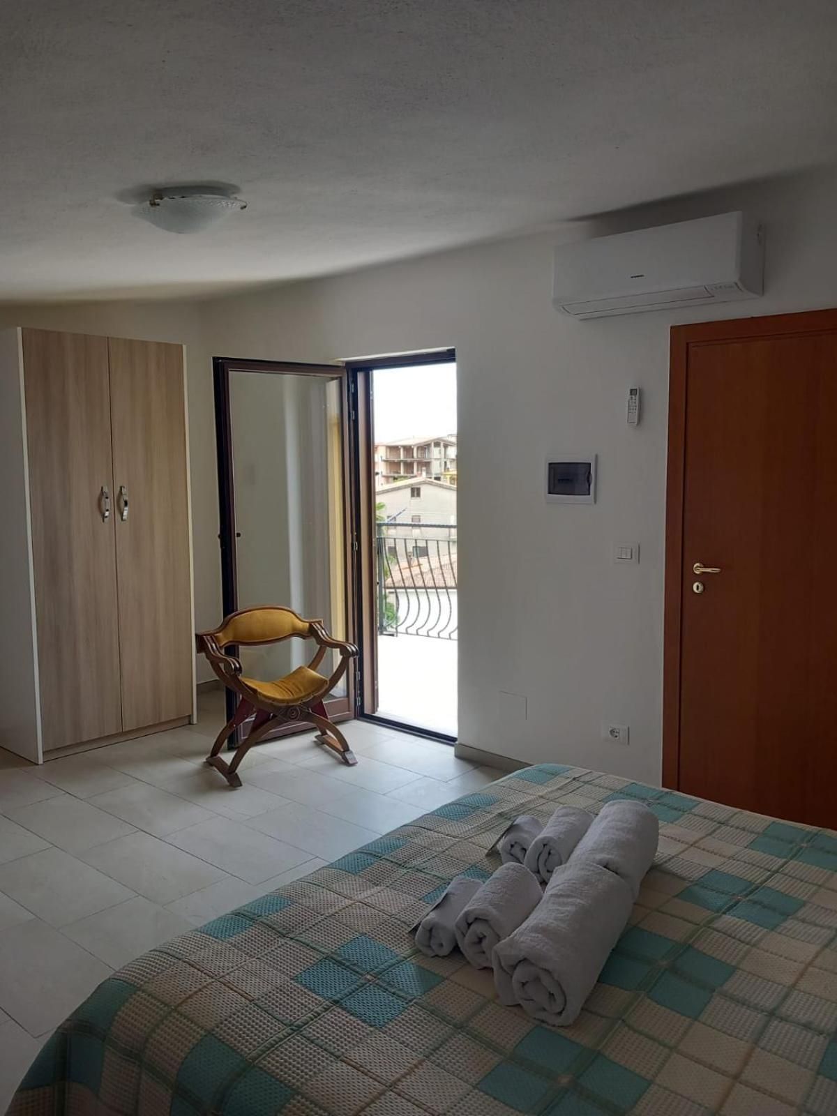 Two-Bedroom Apartment with Sea View