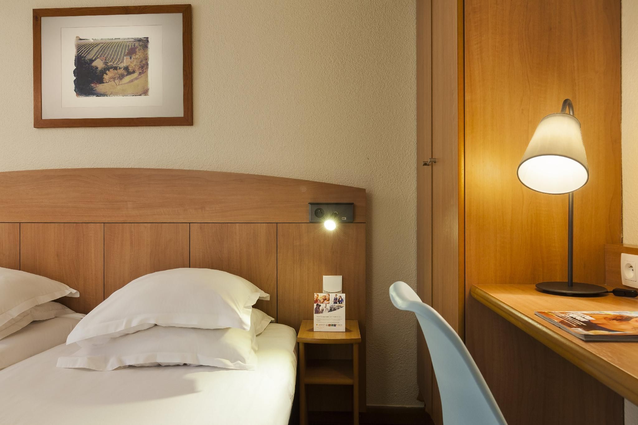 3 Single Beds, Nonsmoking