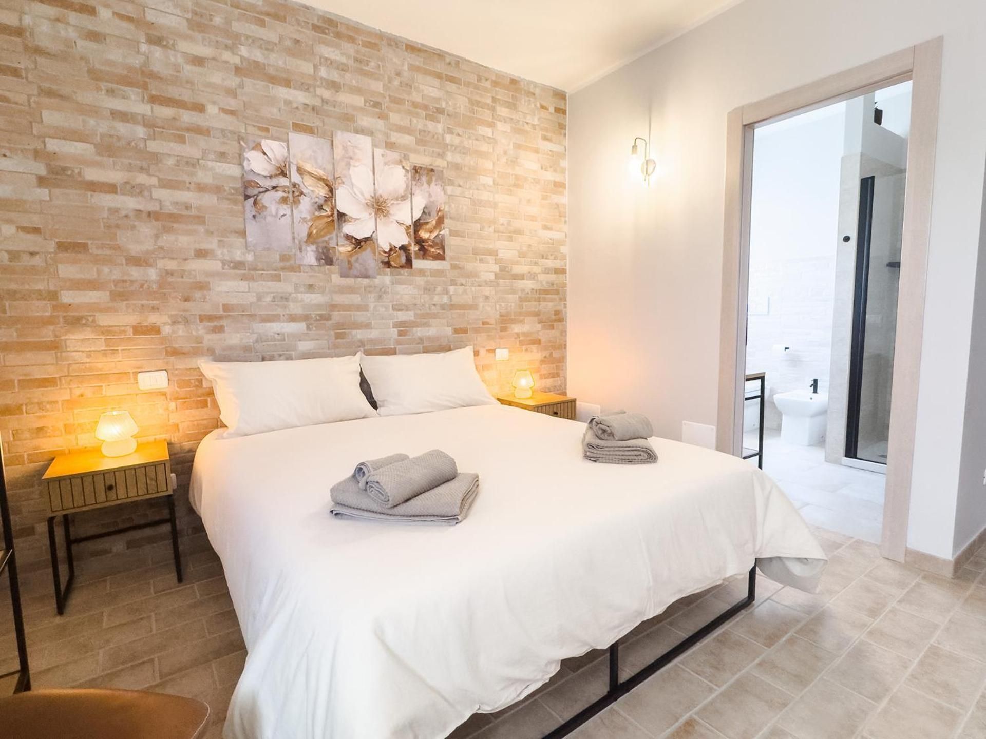 Triple Room with City View