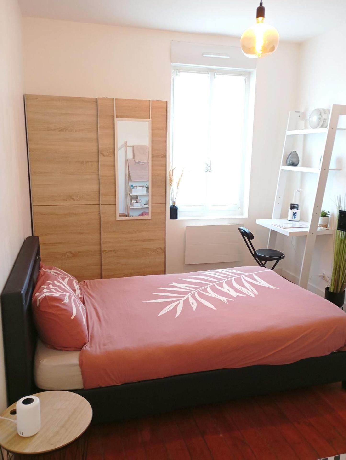 Standard Single Room with Shower