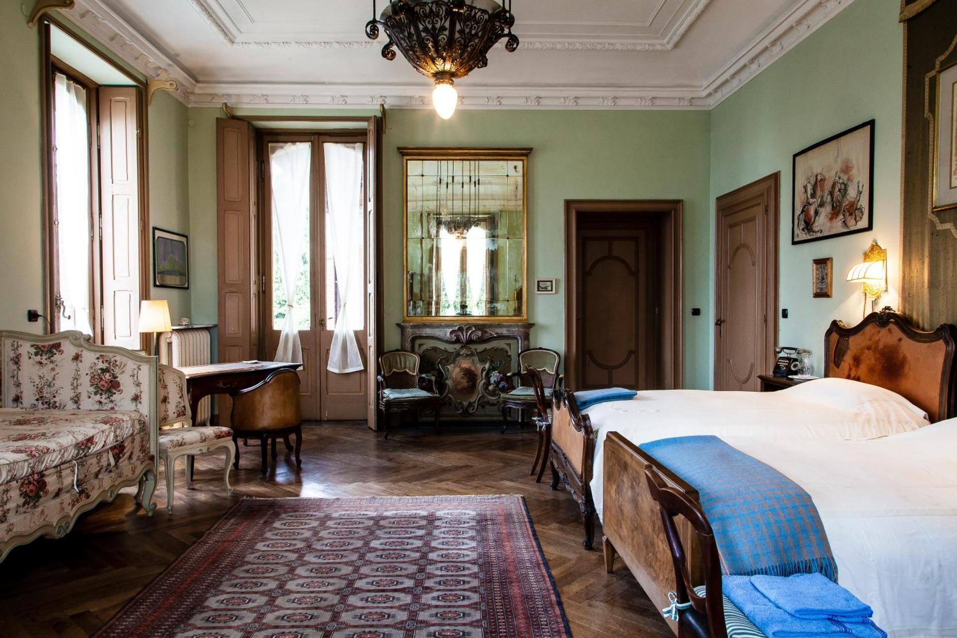 King Suite